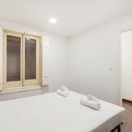 Apartamento En La Puerta Del Sol Apartment