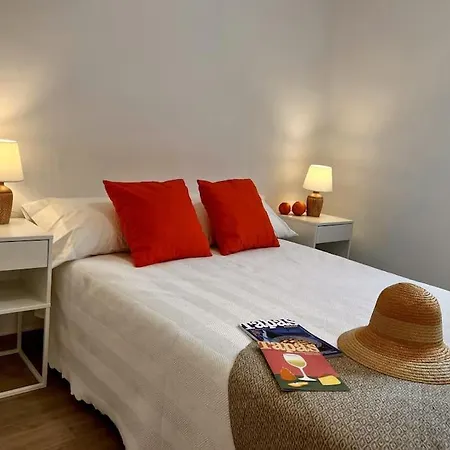 Tenerife. Bright & Renovated ☆ ☆ ☆ ☆ ☆ * Madrid