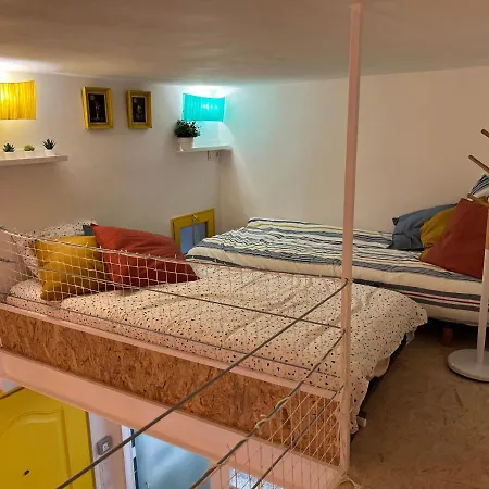Cozy & Modern In Embajadores Area - Center