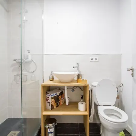 Apartamento Moderno Estudio-loft Chamartin Madrid
