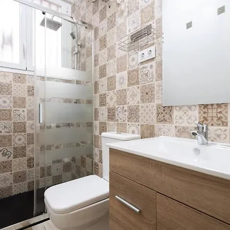 Flat At Street Level - Rio Tri-pedrero Apartment