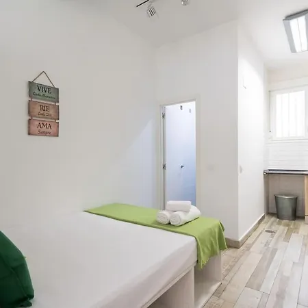 Flat At Street Level - Rio Tri-pedrero *