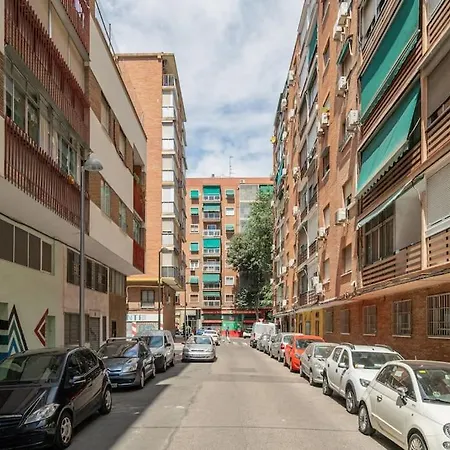 Flat At Street Level - Rio Tri-pedrero Apartment