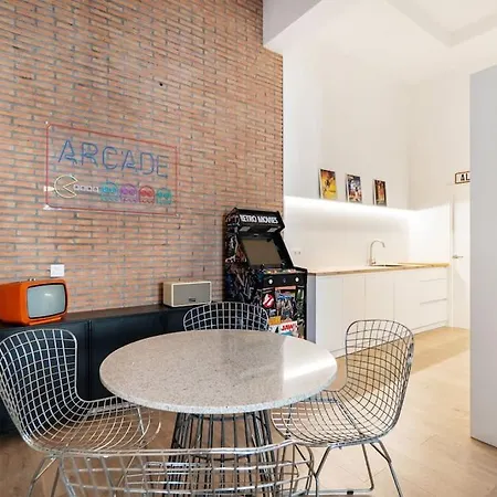 Bowie House - River-a-salvad Apartment Madrid
