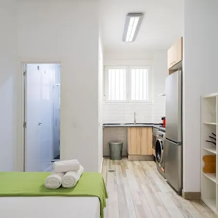 Flat At Street Level - Rio Tri-pedrero Apartment