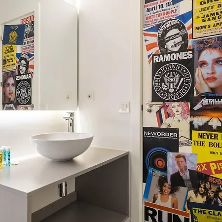 Bowie House - River-a-salvad Madrid