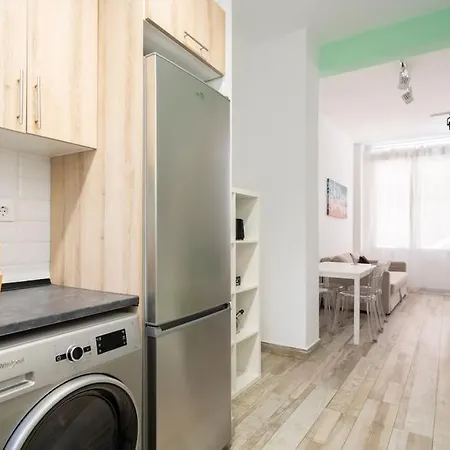 Flat At Street Level - Rio Tri-pedrero *