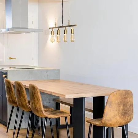 Apartamento Luxurious Flat In Cuatro Caminos-madrid-b-mur-104 Madrid