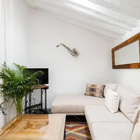 Apartment Beautiful Attic-malasana-gran Via-fuen42 *