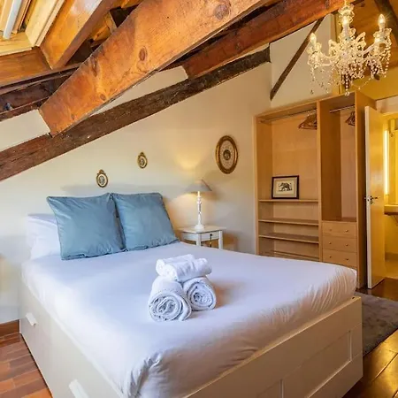 Calm And Bright Apartment, Center La Latina D.alb