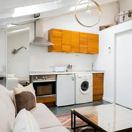 Apartment Beautiful Attic-malasana-gran Via-fuen42 Madrid