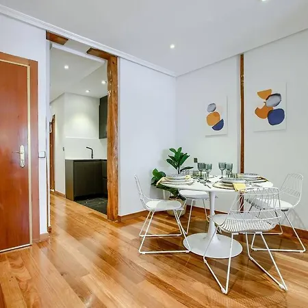 Apartamento In The Center Of Madrid-comenda-1-i *