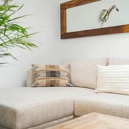 Beautiful Attic-malasana-gran Via-fuen42 Madri