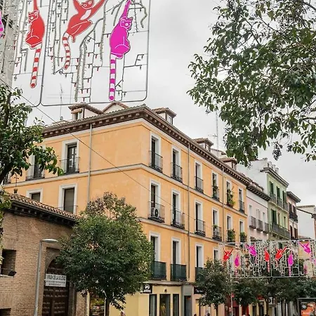 Beautiful Attic-malasana-gran Via-fuen42