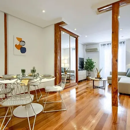 Apartamento In The Center Of Madrid-comenda-1-i *