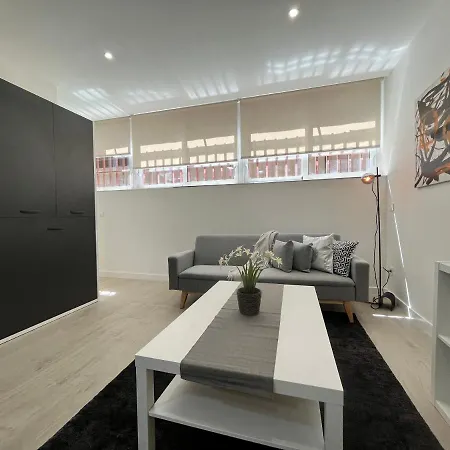 Apartamento Acogedor Infanta Mercedes *