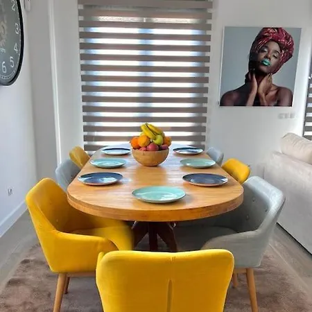Acogedora Casa En Con Piscina Privada, Jacuzzy Y Garaje * Madrid