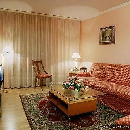 Ap Airport Hotel