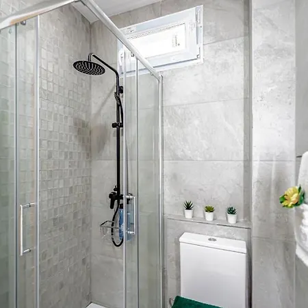 Apartment Moderno Cerca Santiago Bernabeu- Azca Madrid