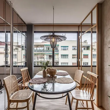 Namib - 1 Bedroom In Almagro Madrid