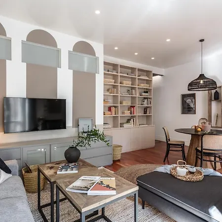 Apartment Derj - 2 Bedroom In Almagro Madrid