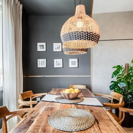 Azande- Two Bedroom In Almagro Madrid