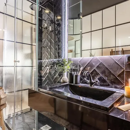 Namib - 1 Bedroom In Almagro * Madrid
