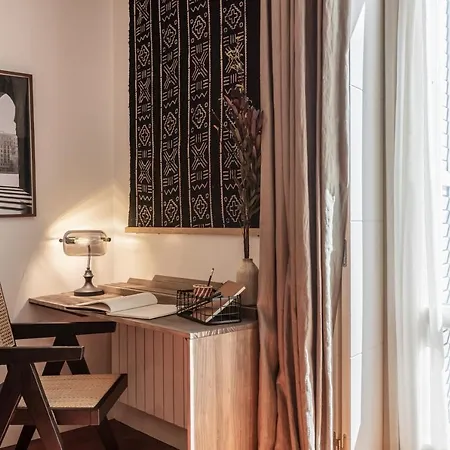Derj - 2 Bedroom In Almagro Apartment Madrid