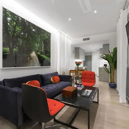 3 Bedrooms 2 Bathrooms Furnished - Salamanca - Elegant - Mintystay Apartment *