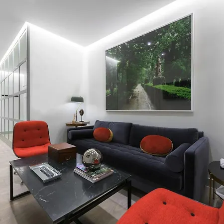 3 Bedrooms 2 Bathrooms Furnished - Salamanca - Elegant - Mintystay Apartment