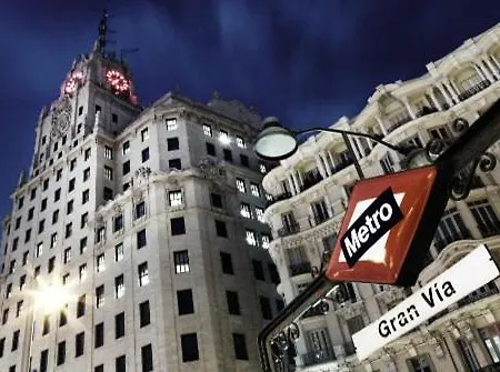 Punta Me Near The Gran Via Madrid