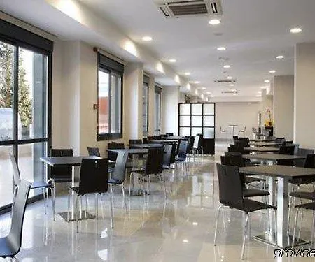 Compostela Apart Otel Madrid