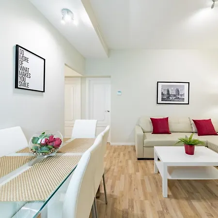Apartamento Cituspace Fernan Gonzalez Madrid