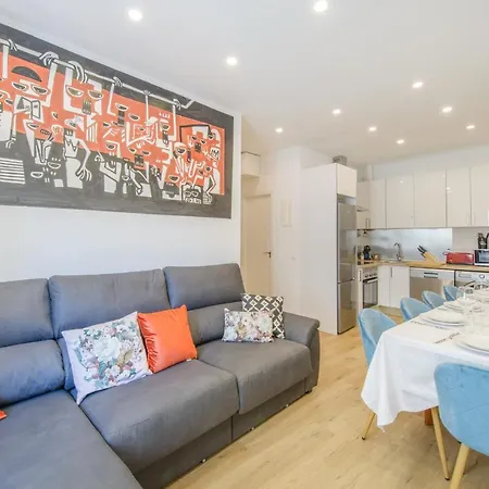 Apartment Groups Malasana, By Monaro