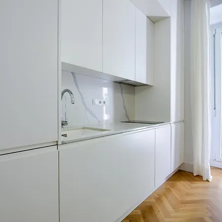 Charming Lavapies Center Apartment Madrid