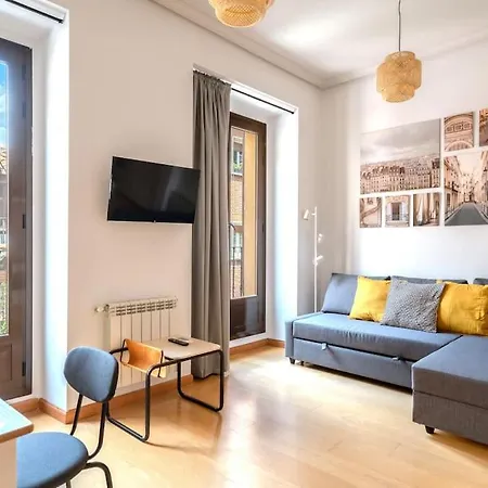 Flat In Barrio De Letras / Cervantes20 * Madrid