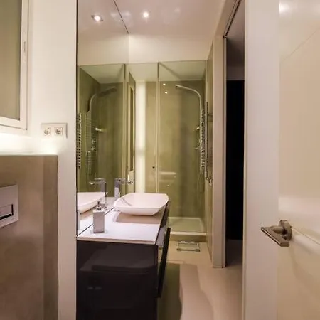 Apartment Elegant In Front Of The Reina Sofia-smcab2 Madrid