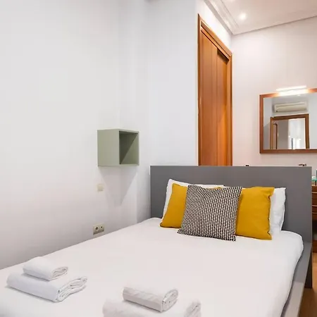 Flat In Barrio De Letras / Cervantes20 * Madrid