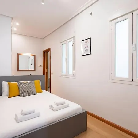 Flat In Barrio De Letras / Cervantes20 Madrid