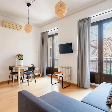 Apartment Flat In Barrio De Letras / Cervantes20 *