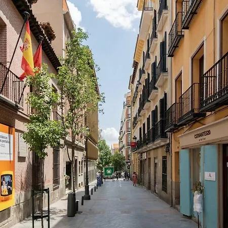 Apartment Flat In Barrio De Letras / Cervantes20 Madrid