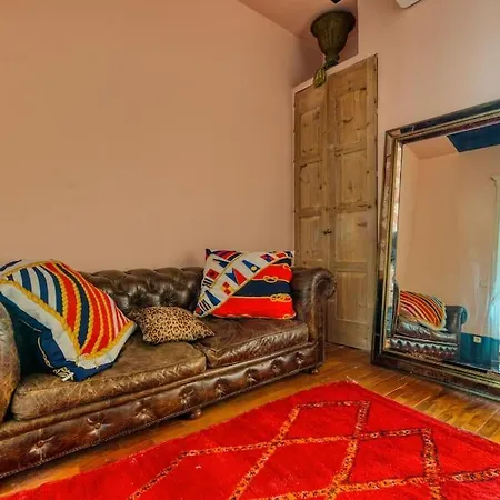 Apartment Manfredo *