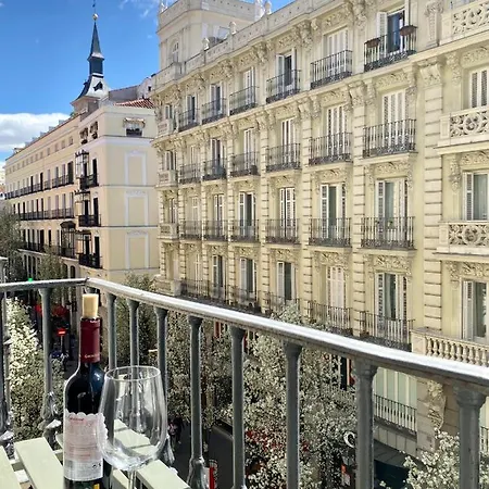 Sabianatura - Boutiquemadrid Hostel
