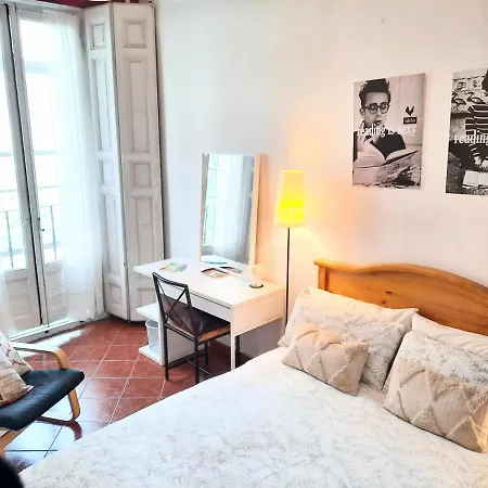 Homestay Barrio De Letras, Corazon De Madrid