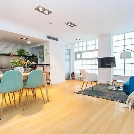 Apartamento Atocha, Precioso Piscina Y Parking At Lavapies
