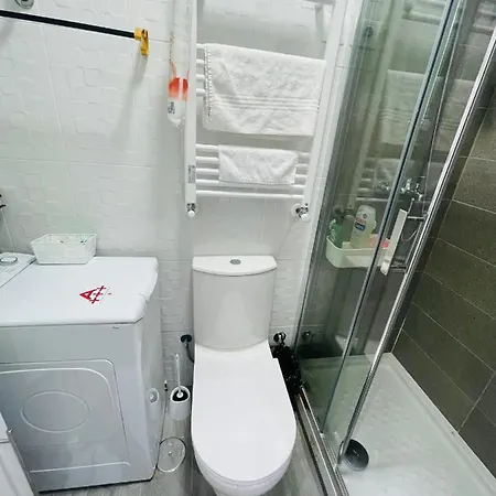 Fantastico Estudio Cuatro Camino Apartment