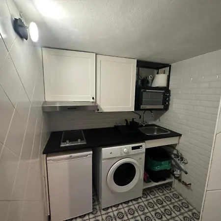 Castilla Apartment *