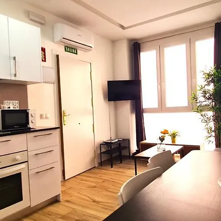 Oshun Plaza Castilla Apartment Madrid