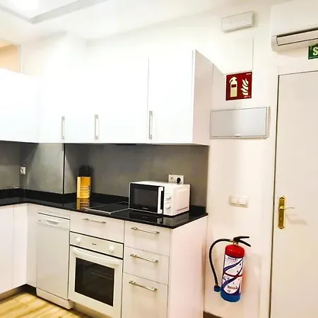 Oshun Plaza Castilla Apartment