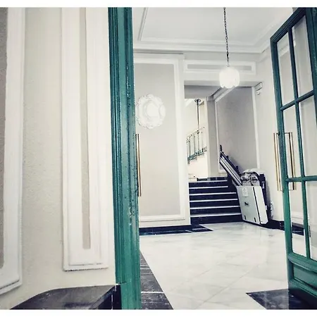 Apartment Cozy And Bright In Historic Town Center *